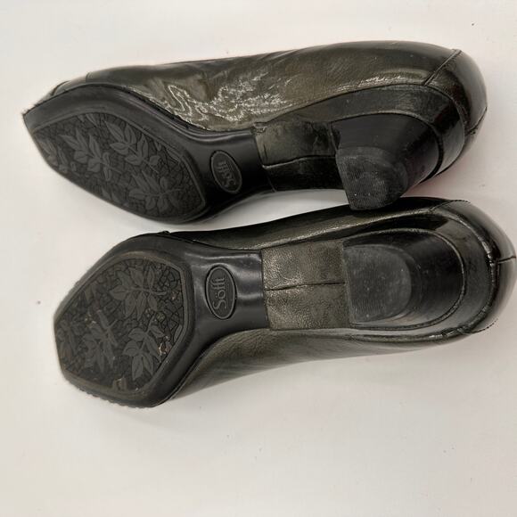 Sofft Pewter Patent Leather Slip On Peep Toe Heels Size 9 - Picture 9 of 9